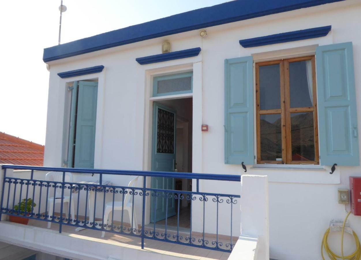 Villa Yorgos Chalki Town Exterior photo